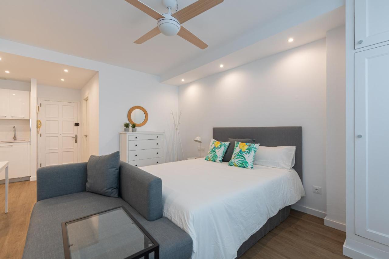 Homeforguest Moderno Estudio Junto A Las Canteras لاس بالماس دي غران كاناريا المظهر الخارجي الصورة