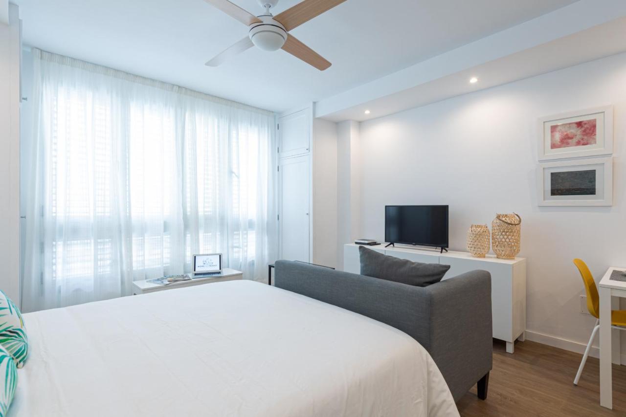 Homeforguest Moderno Estudio Junto A Las Canteras لاس بالماس دي غران كاناريا المظهر الخارجي الصورة