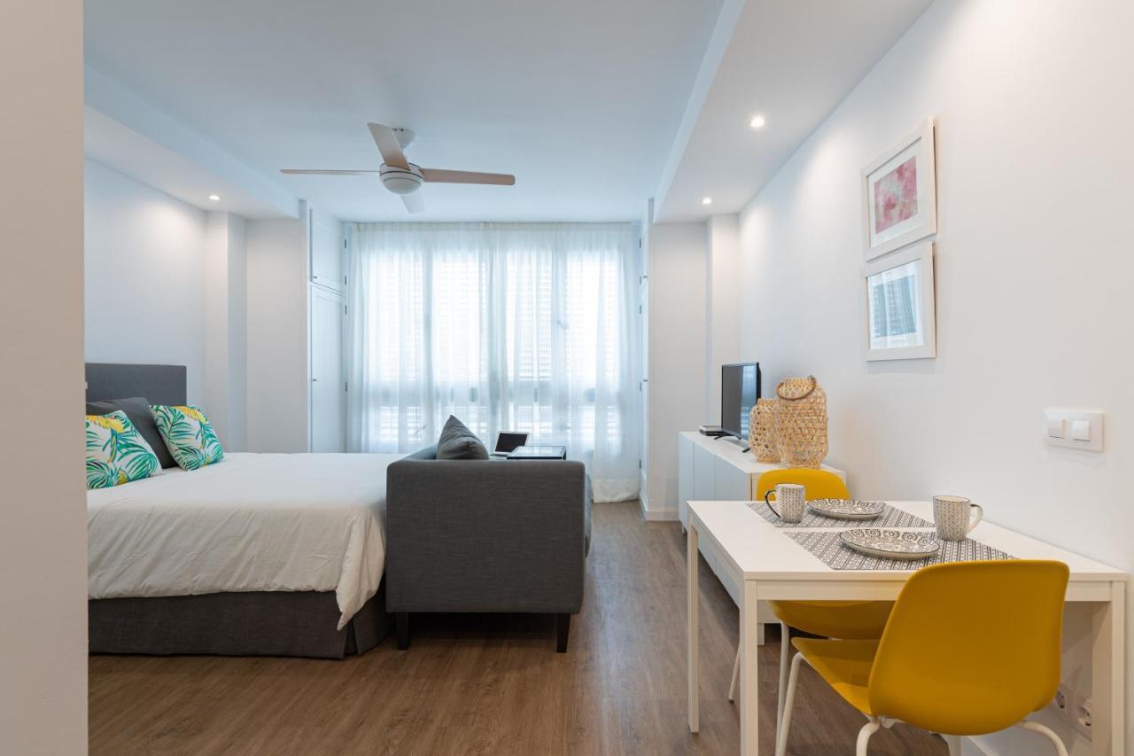Homeforguest Moderno Estudio Junto A Las Canteras لاس بالماس دي غران كاناريا المظهر الخارجي الصورة